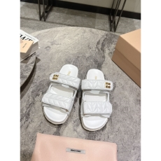 Miu Miu Sandals